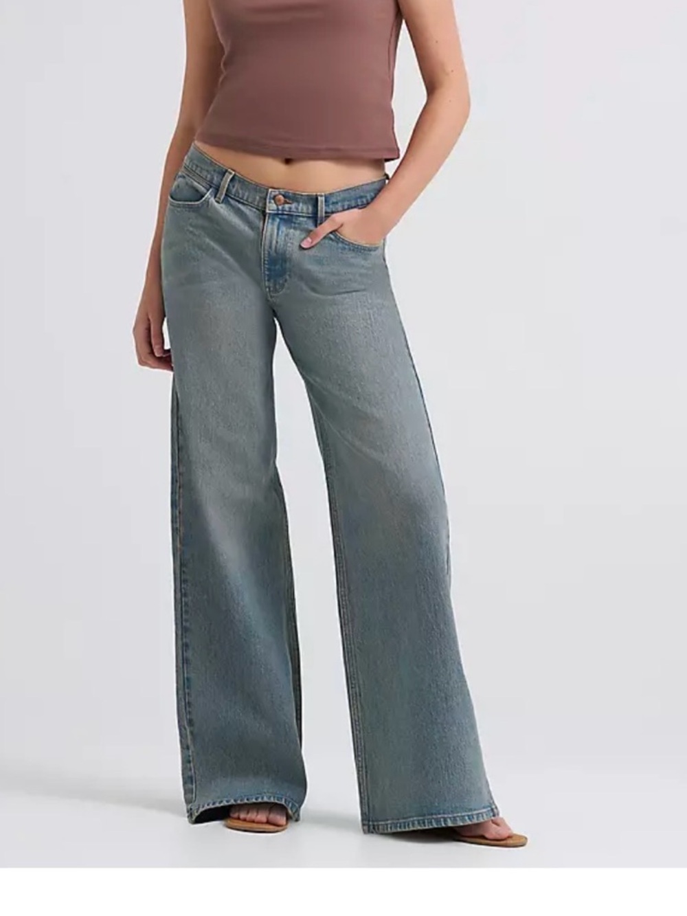 Wrangler Women's Low rise baggy jeans (light wash)